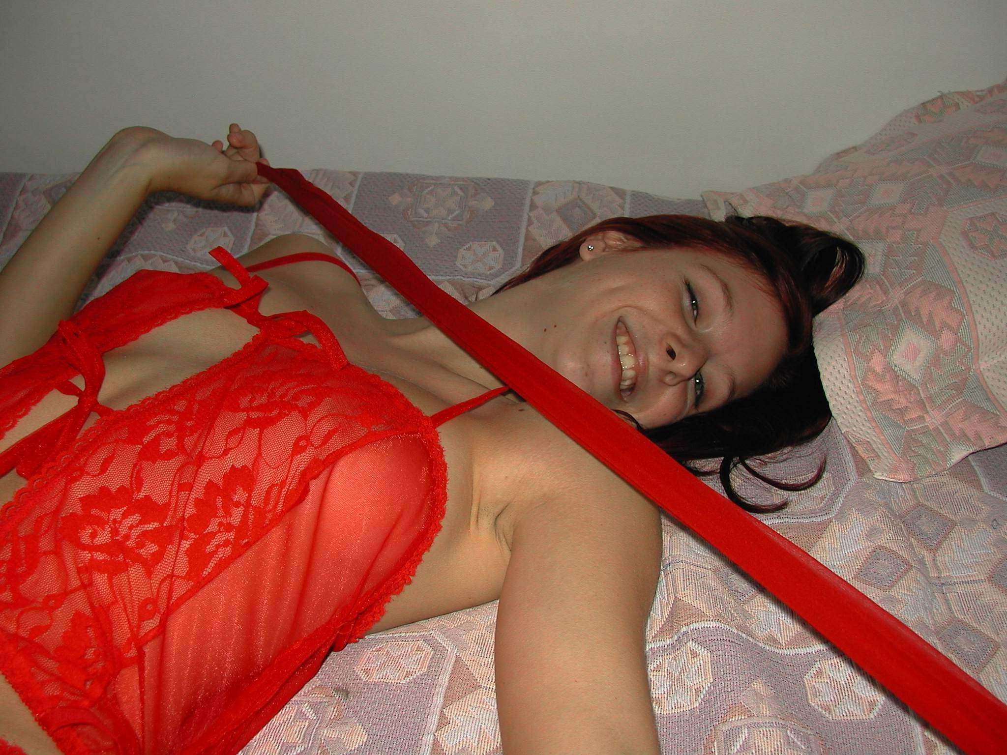 10P Chick in red lingerie dildo fucking