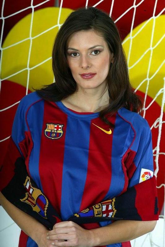 15P gorgeous soccer cutie with perfect boobs