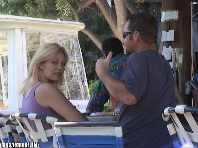 15P Sexy milf with a stacked body gets down and dirty on lunch break