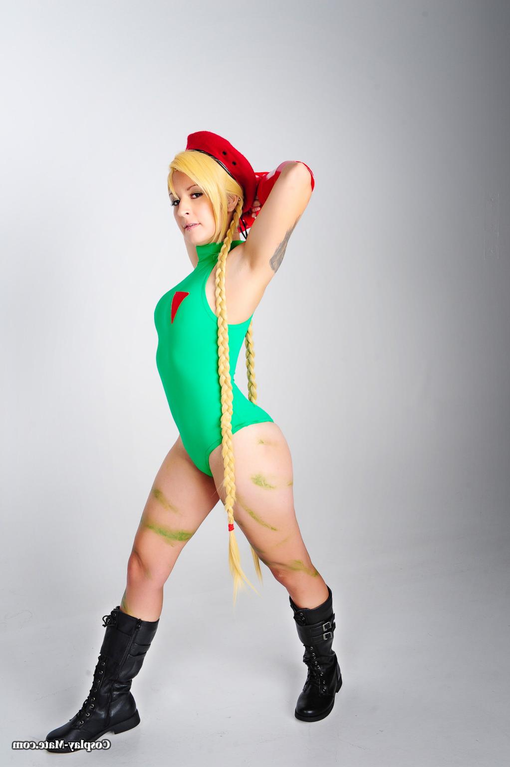 12P Cammy Cosplay
