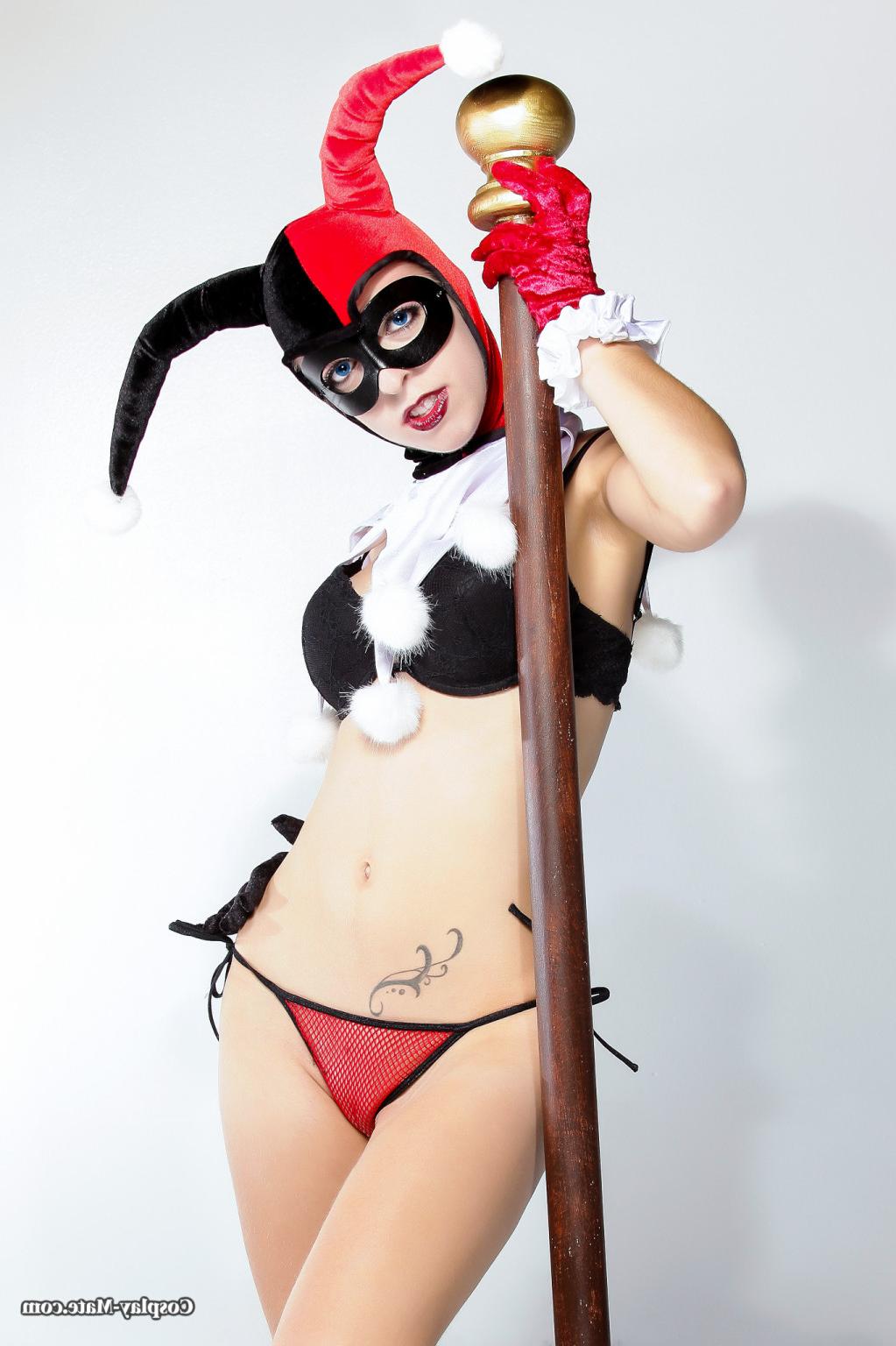 15P Harley Quinn Cosplay