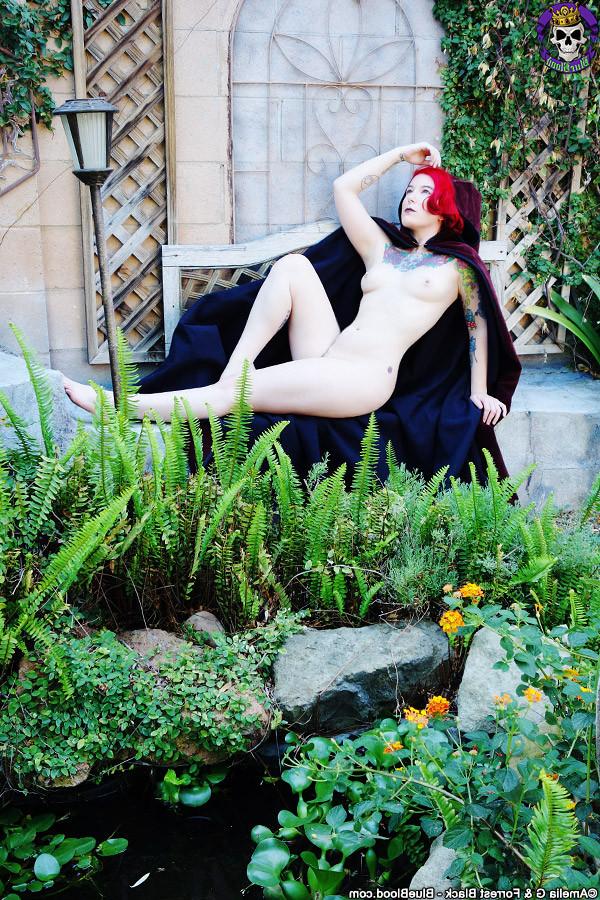 15P Magical pale redhead naked Cosplay in the garden
