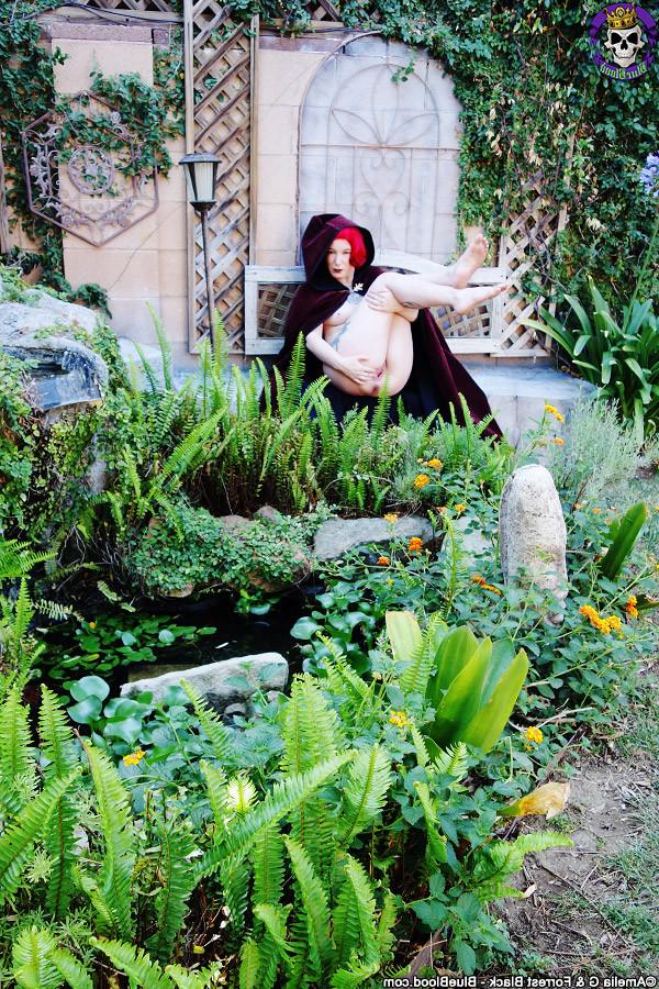 15P Magical pale redhead naked Cosplay in the garden