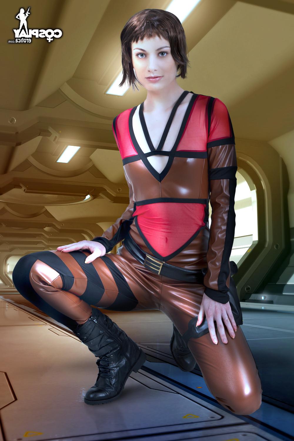 12P CosplayErotica  Marylin in Sexual Intelligence nude cosplay