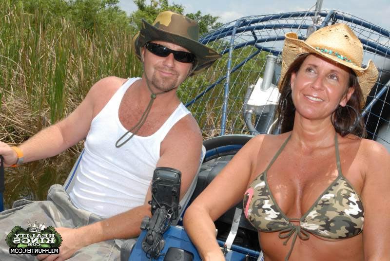 14P This hot milf is getin down and dirty in these hot airboat fuck pics