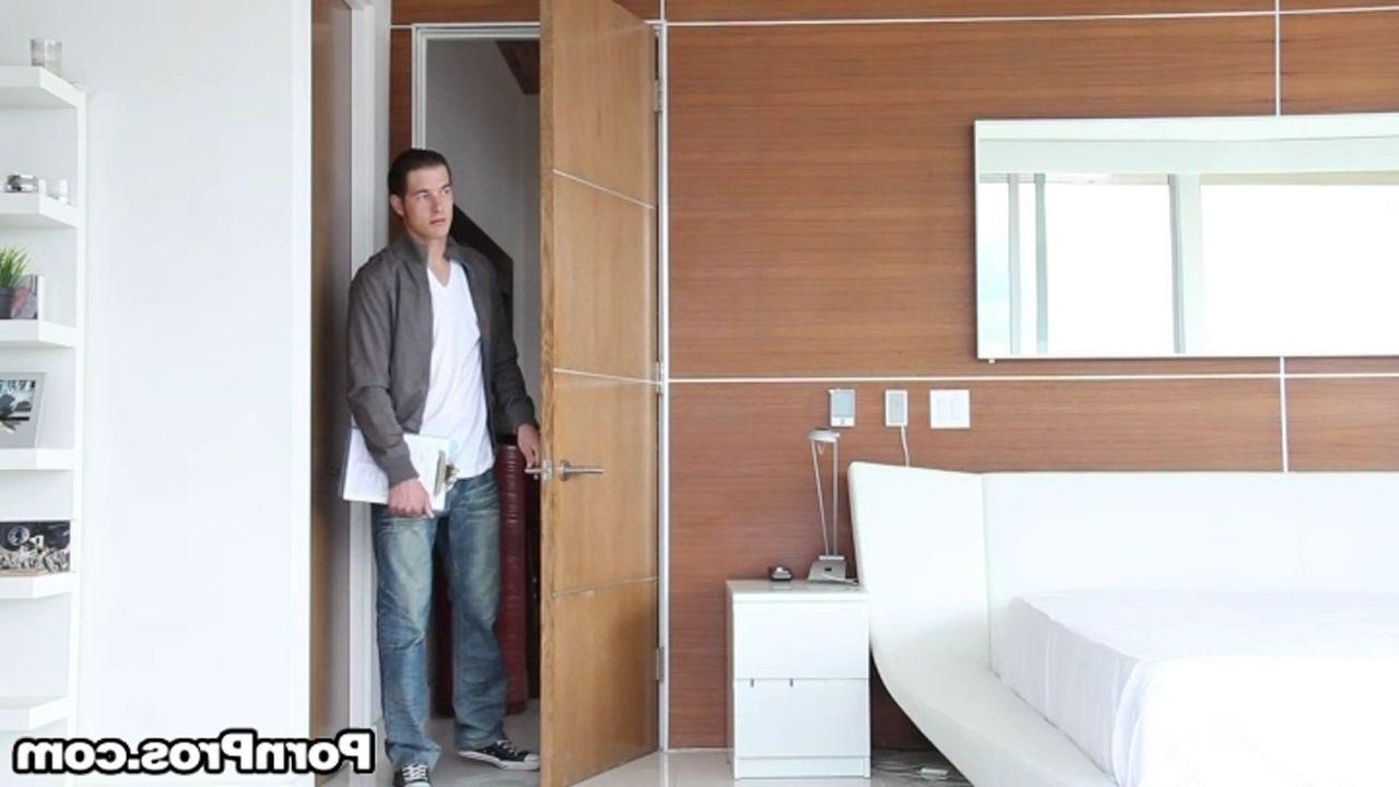 16P Milf Abbey Brooks is a blessing for her new lover