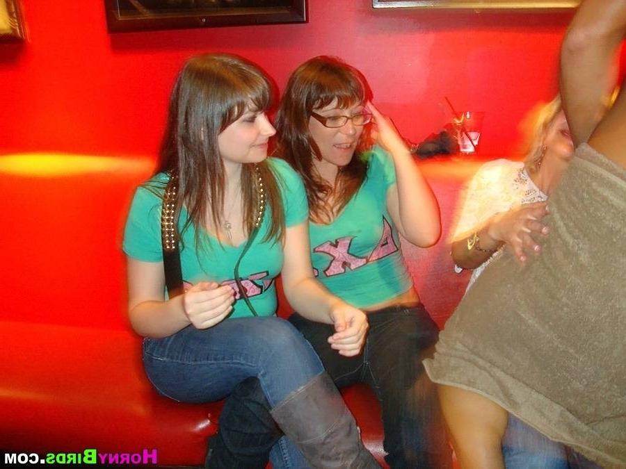 15P Horny girls doing sex in their disco night party