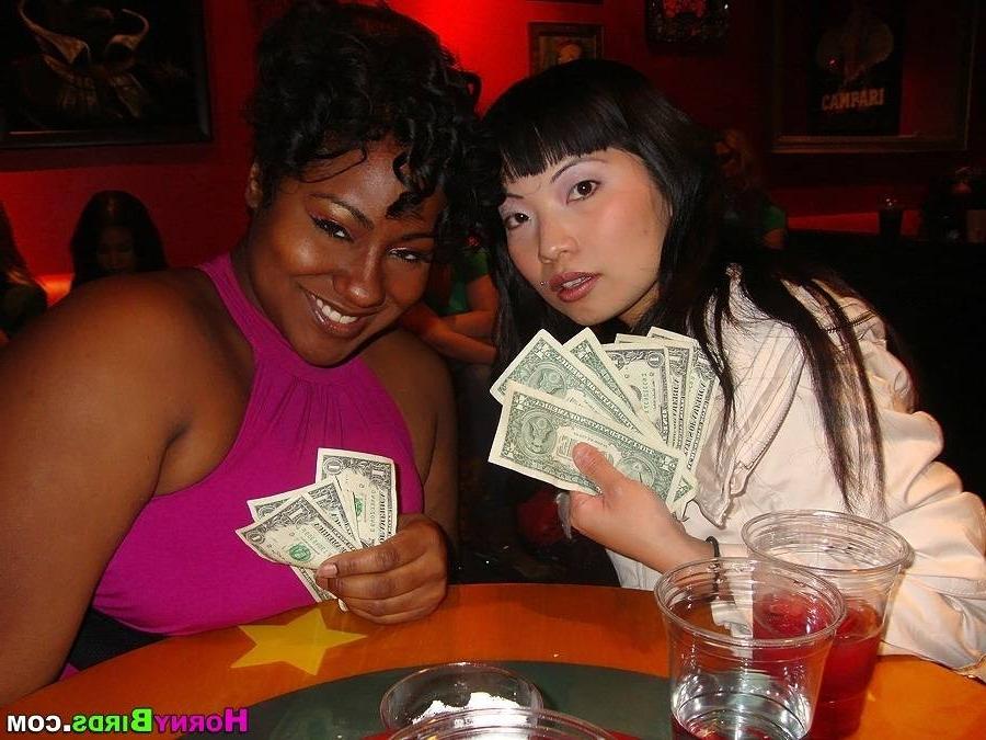 15P Horny girls doing sex in their disco night party