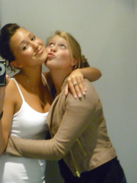 9P DIRTY GERMAN TEENS - NEED HORNY CMTS