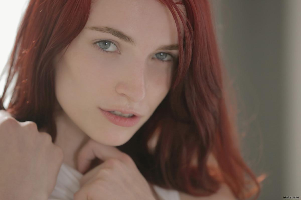 17P Tight petite pale skin redhead Janie fucking
