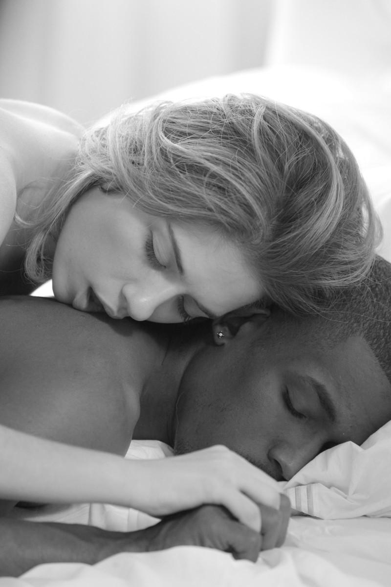 17P Sexy teen babe Lia in interracial hardcore