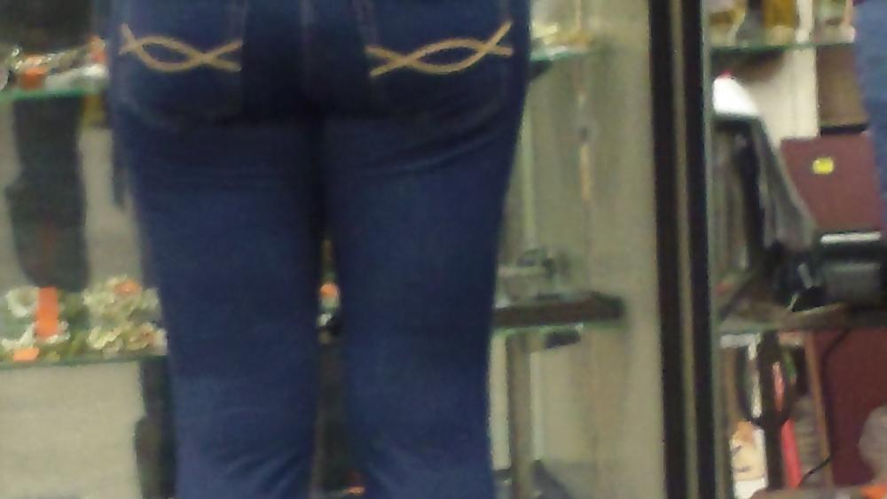 20P Teen butt & ass in blue jeans on a Friday
