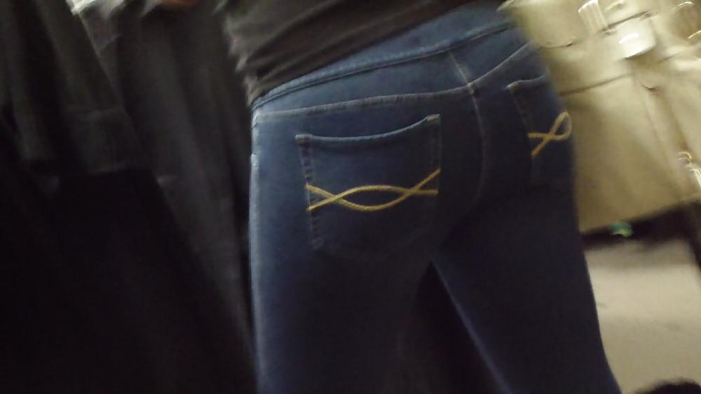 20P Teen butt & ass in blue jeans on a Friday