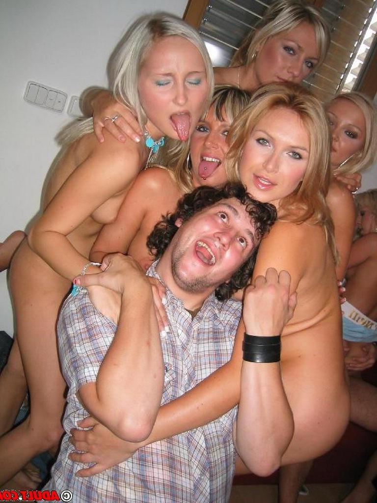 16P Gorgeous women at a Hollywood sex party