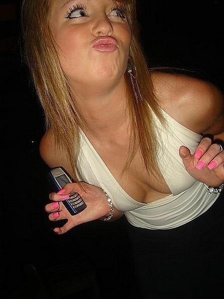 15P Gorgeous nude drunk girls posing on camera