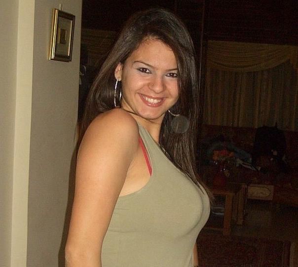 15P Gorgeous nude drunk girls posing on camera