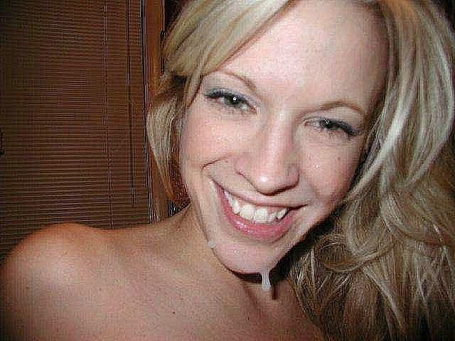 15P Gorgeous cute amateur busty teen posing on camera