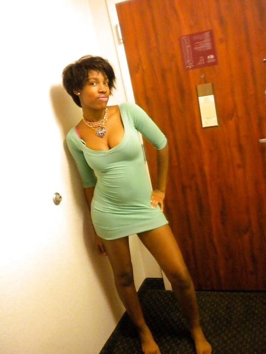 19P Young Ebony Hotties (Dress Edition)