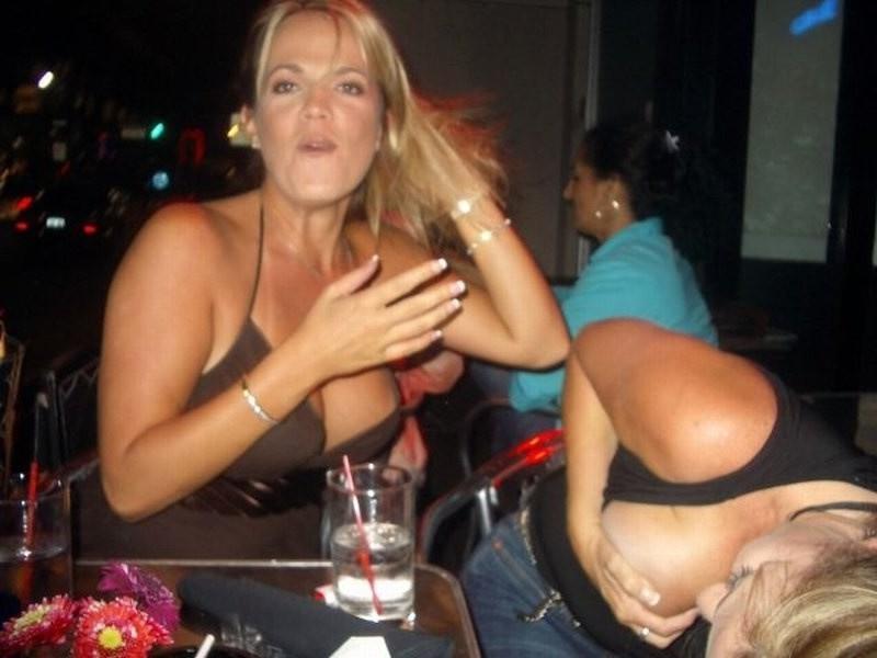 15P Gorgeous nude drunk girls posing on camera