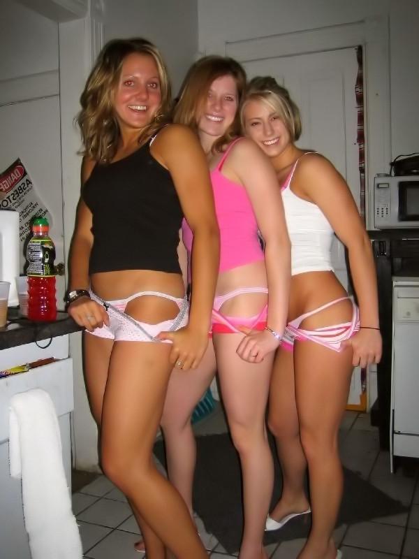 15P Gorgeous nude drunk girls posing on camera