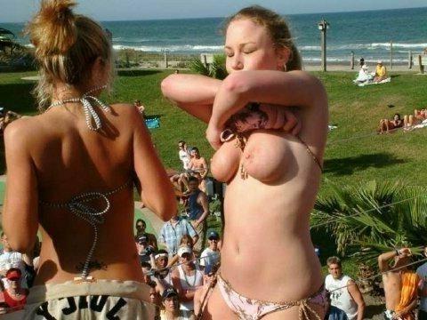 15P Gorgeous nude drunk girls posing on camera
