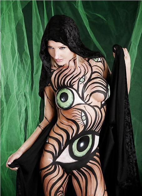 25P Body Painting