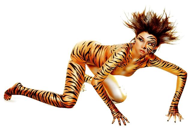 25P Body Painting