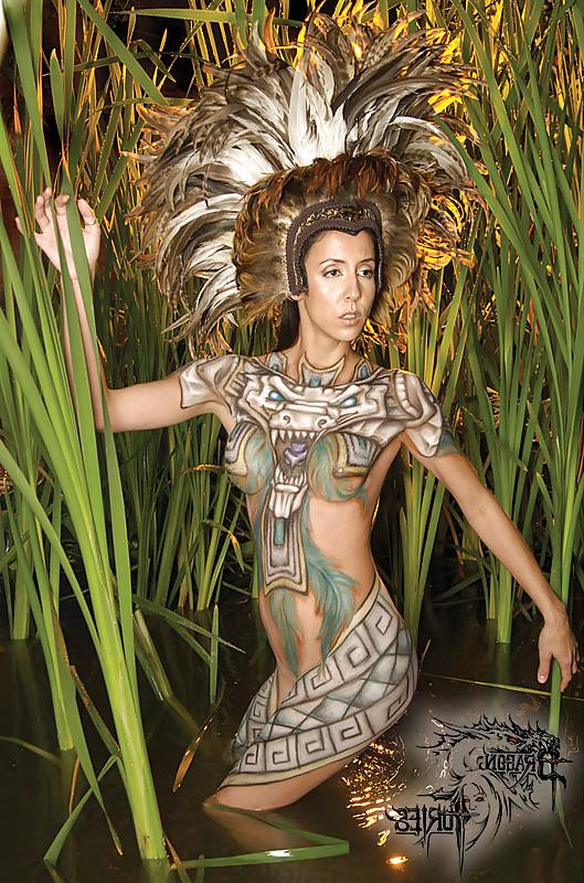 25P Body Painting