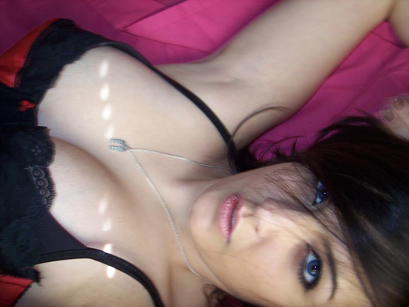 18P Collection of sexy and sultry sex kittens