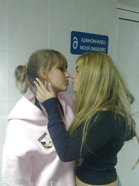 18P Serbian girls are hottest!