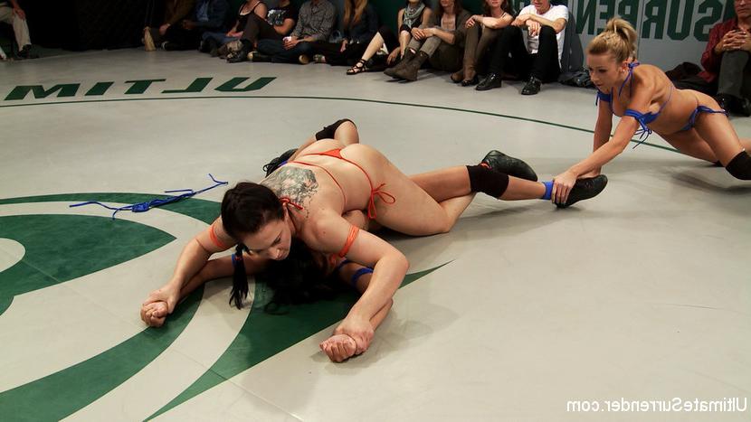 15P These wrestlers are fucking hot as hell &amp;amp; serious about winning!