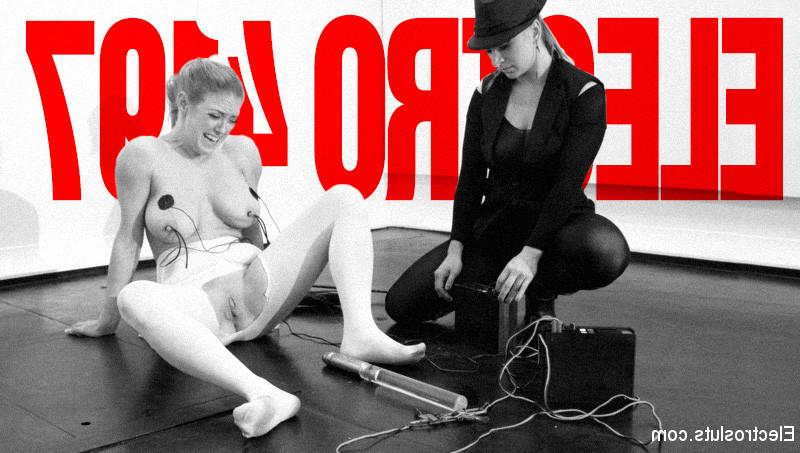 15P Outlaws lesbian sex: ELECTRO 4197 rebel against the status quo!