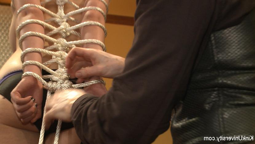 12P Two Knotty Boys  Live Workshop