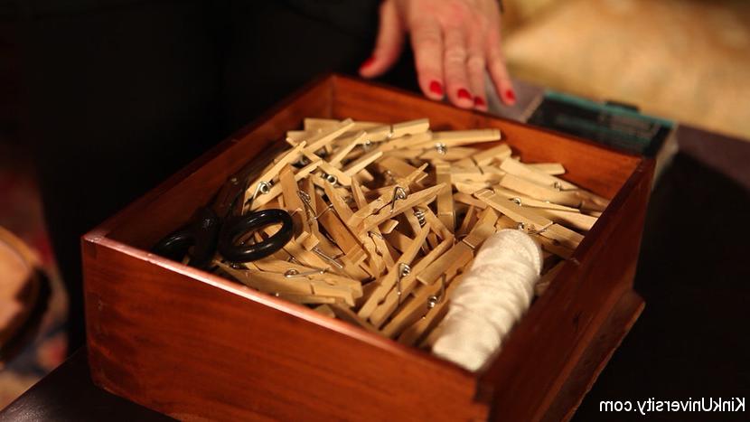 15P Clothespin Zippers with Christine and Bella Rossi