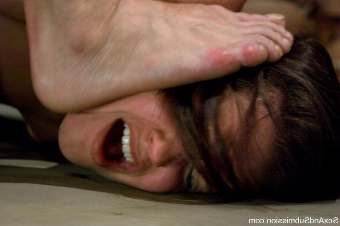 15P Rough sex and suspension bondage.