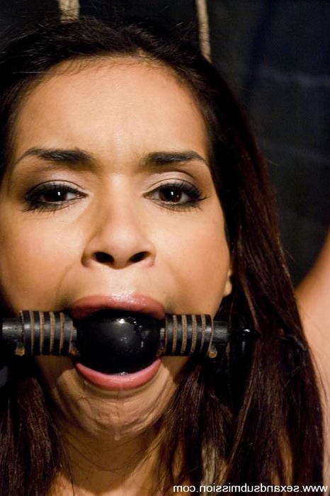 15P Dirty slut Daisy Marie forced to be a little slave