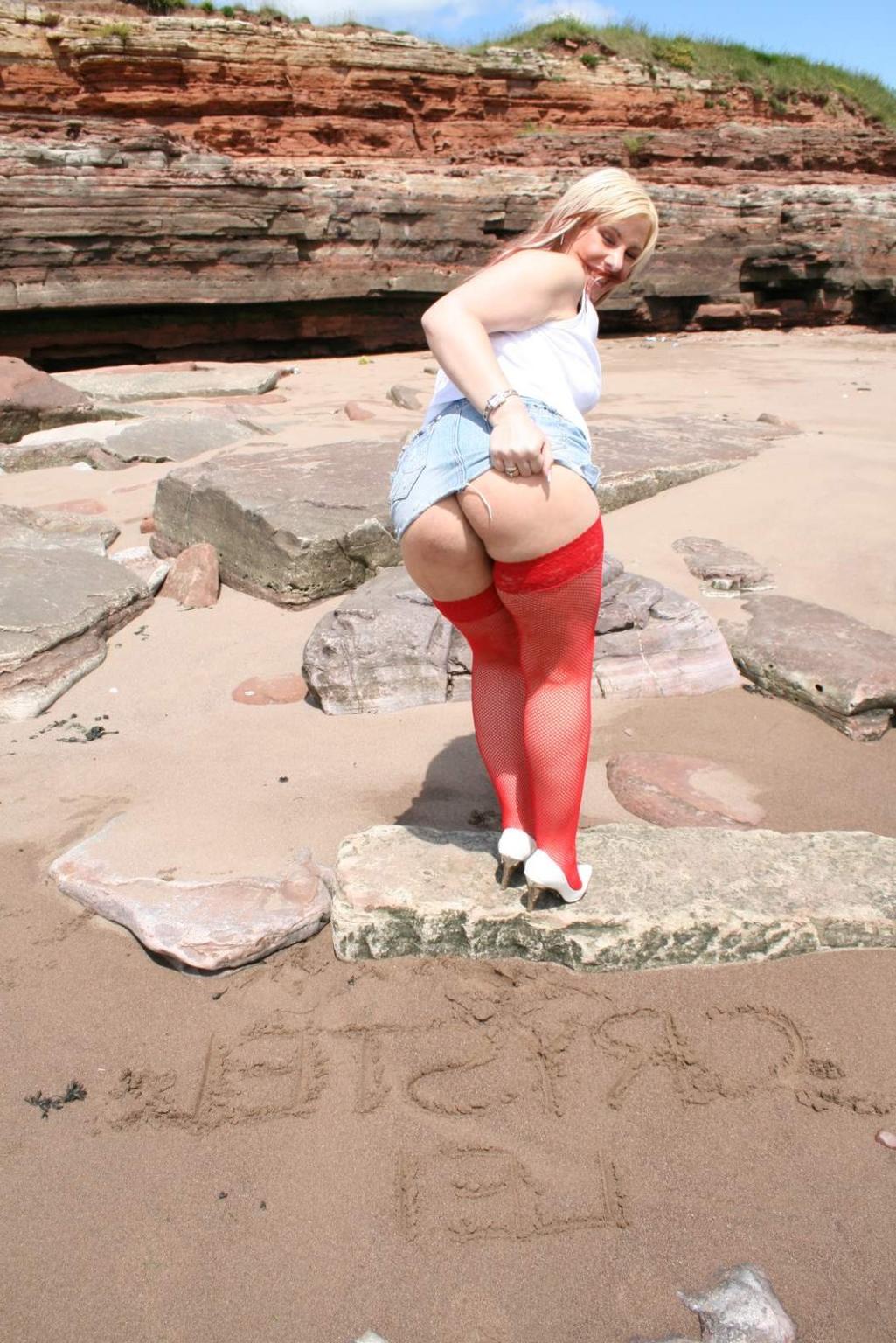 16P Blonde pornstar public nudity outdoor at the beach