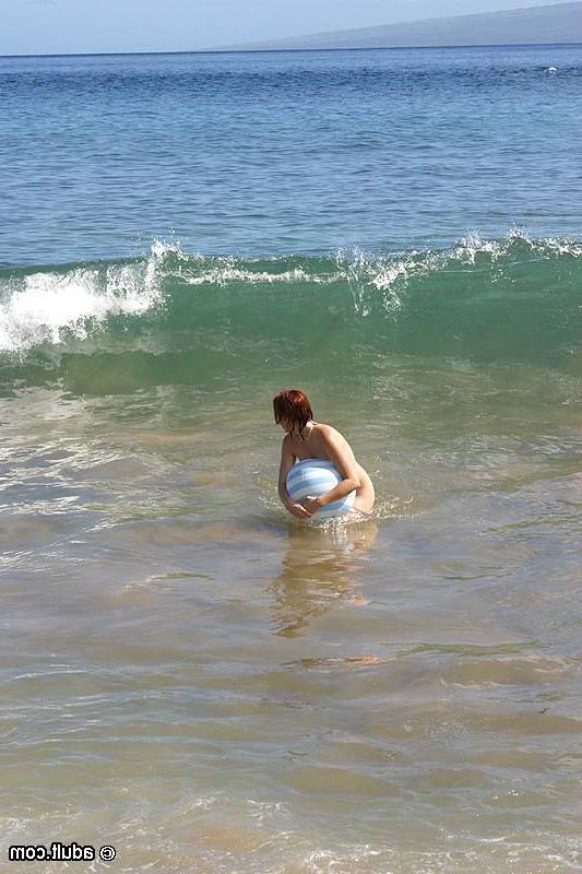 16P Sexy bikini babes have a hot lesbian foursome on a sunny beach