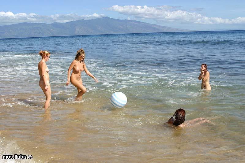 16P Sexy bikini babes have a hot lesbian foursome on a sunny beach