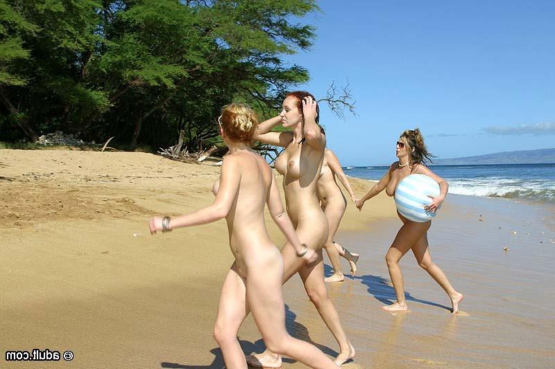 16P Tropical beach lesbians having a steamy foursome on the hot sand