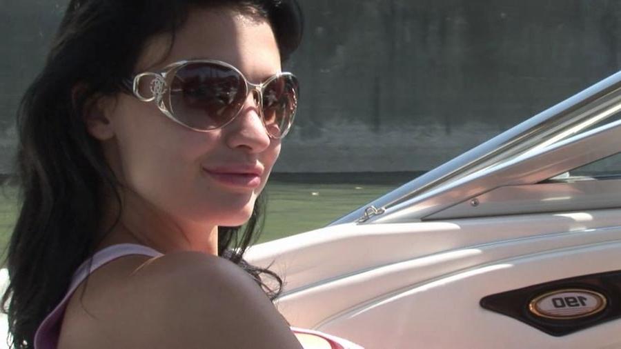 15P Curvy hottie Aletta Ocean gets naked on a boat