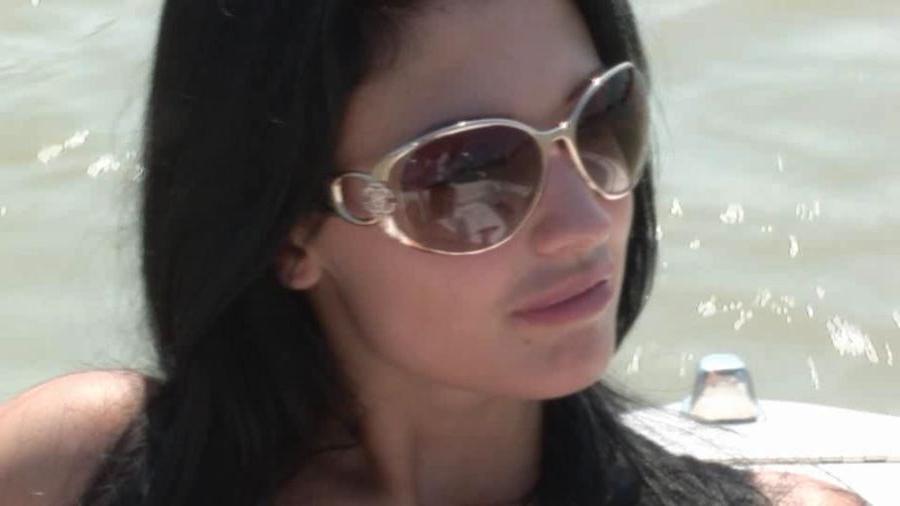 15P Curvy hottie Aletta Ocean gets naked on a boat