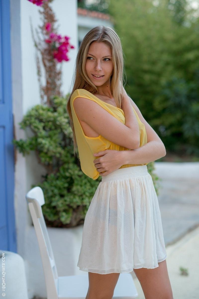 12P Krystal Boyd in a summer dress