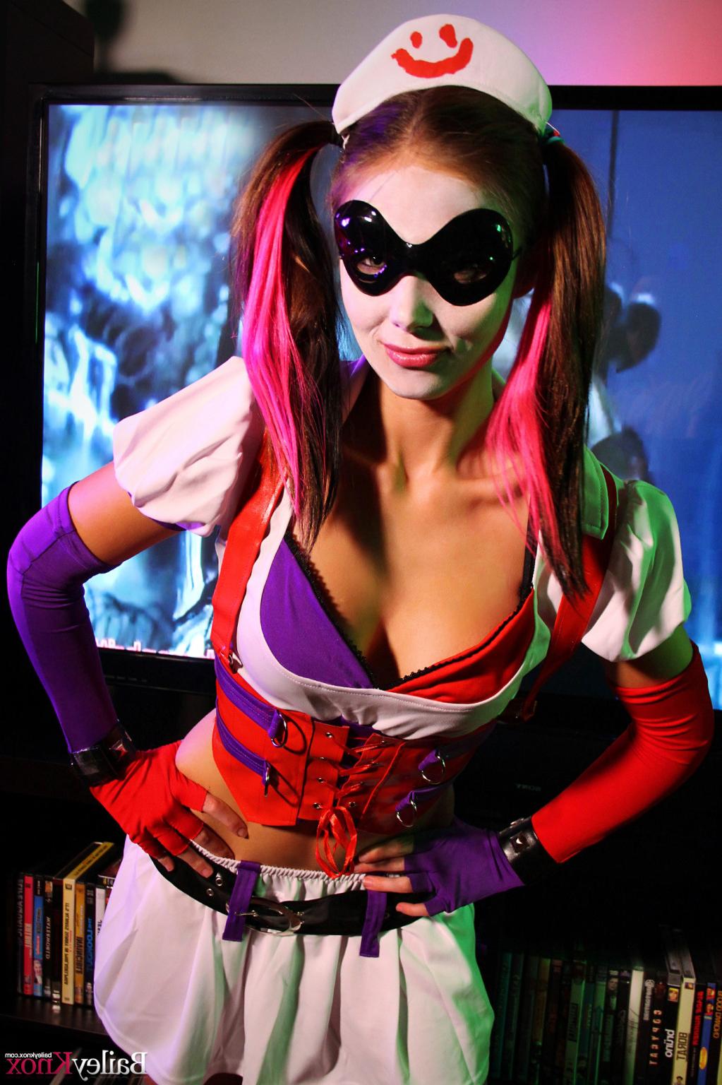 16P Naughty petite brunette poses like a Harley Quinn
