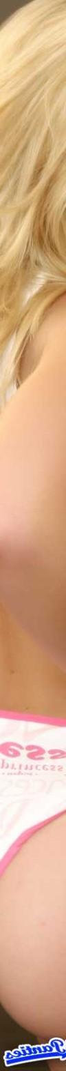 18P Peachez cotton princess panties and baby oil