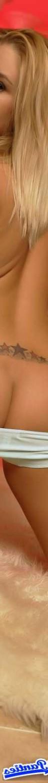 18P Ashlee blue cotton panties they look the best when they hit the floor