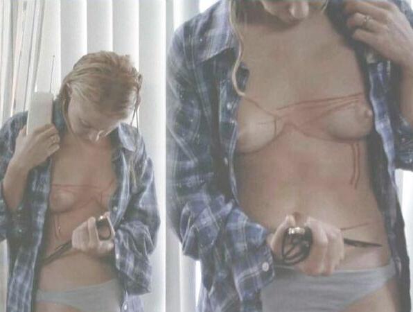 15P petite actress Ashley Judd cutting herself while drunk