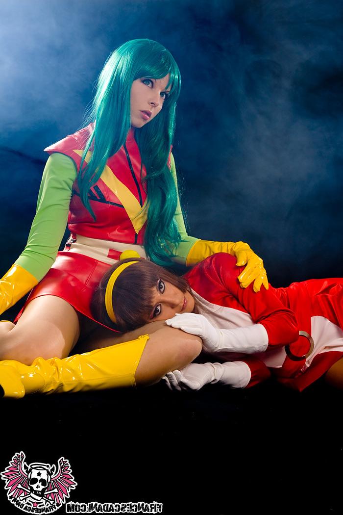 16P Cosplay CHIZURU NANBARA and SAYAKA YUMI costumes