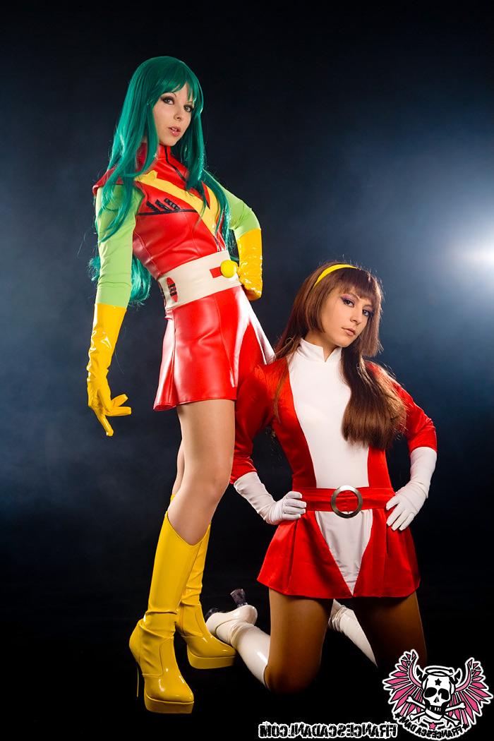 16P Cosplay CHIZURU NANBARA and SAYAKA YUMI costumes