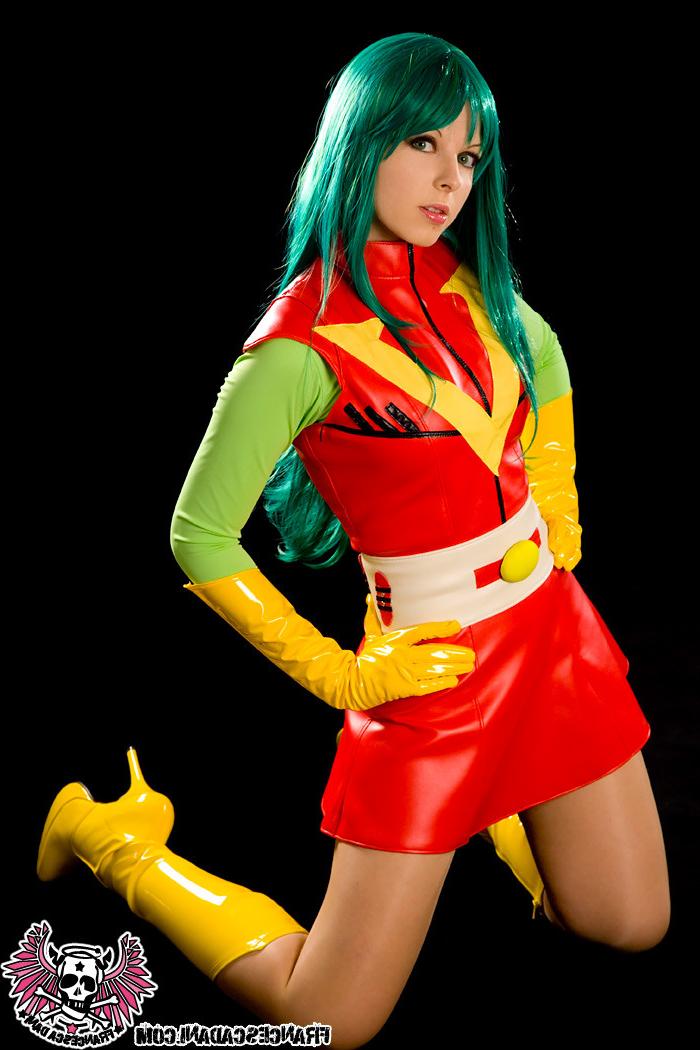 15P Cosplay Chizuru Nanbara costume